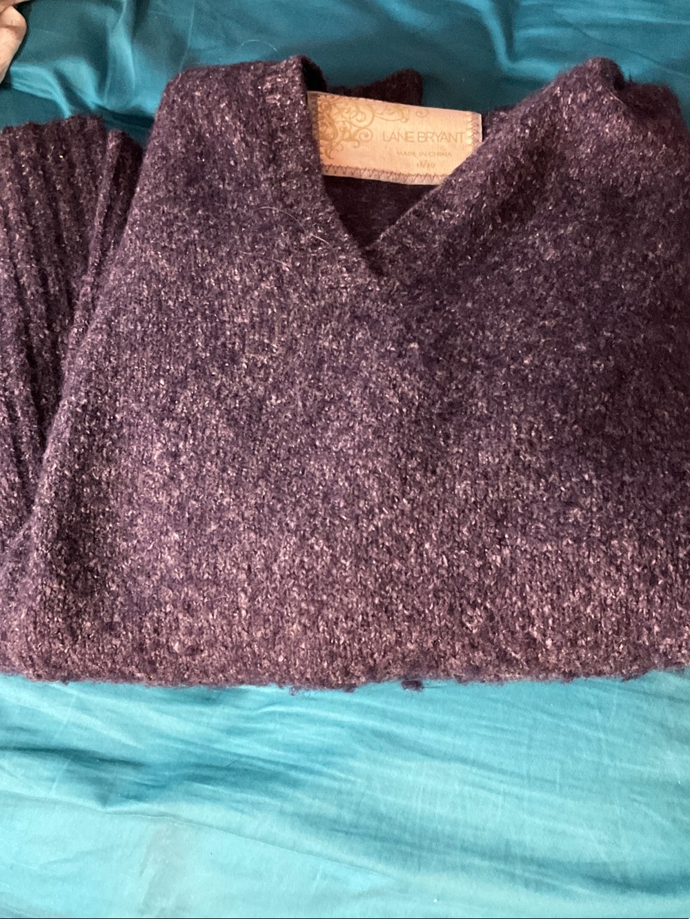 Hooded women’s sweater